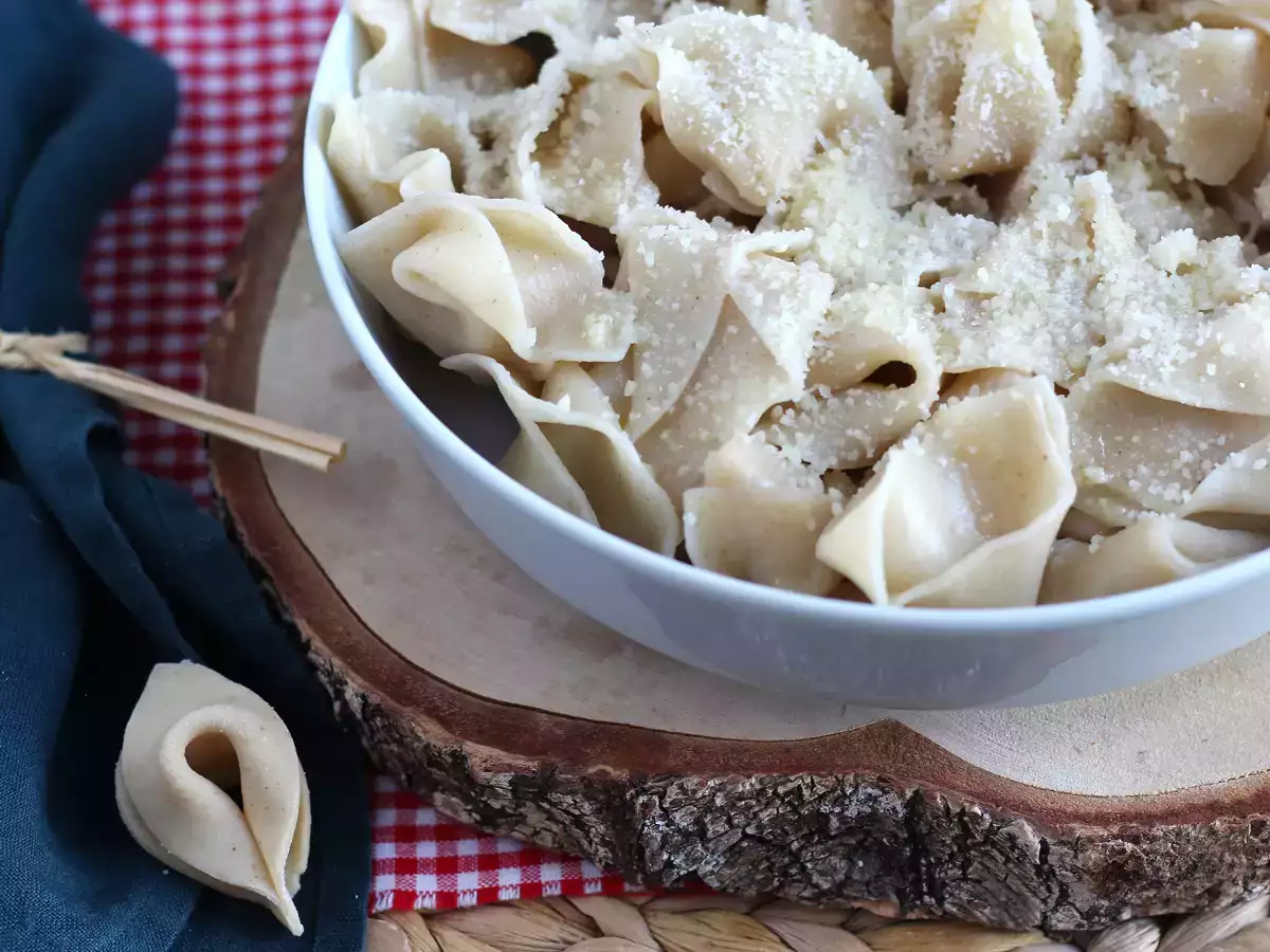 Cara membuat pasta buatan sendiri: sorpresine, pasta kecil yang cantik - foto 6