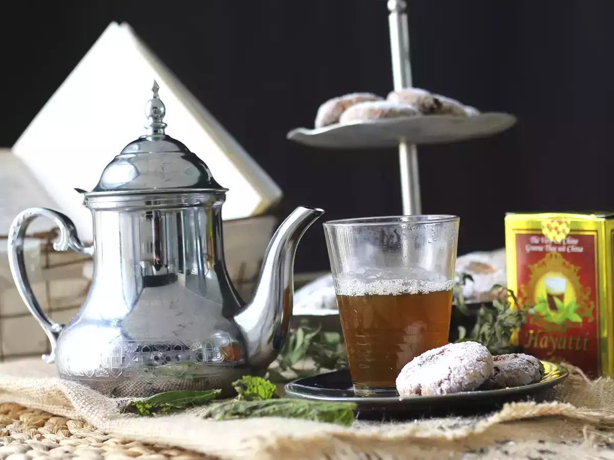 Cara menyiapkan teh peppermint Maroko yang otentik - foto 5