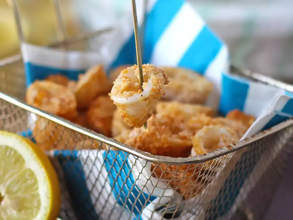 Cincin cumi dalam penggorengan udara renyah dan ringan - foto 6