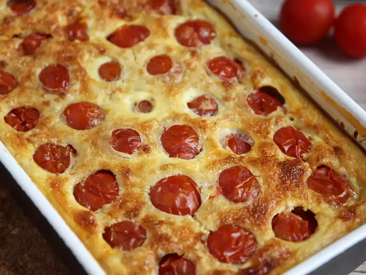 Clafoutis gurih dengan tomat ceri dan tuna - foto 2