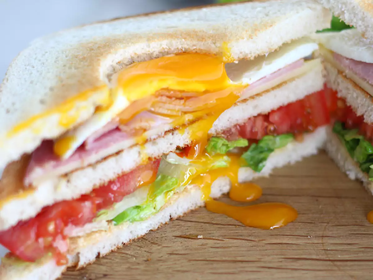 Club sandwich telur - foto 3