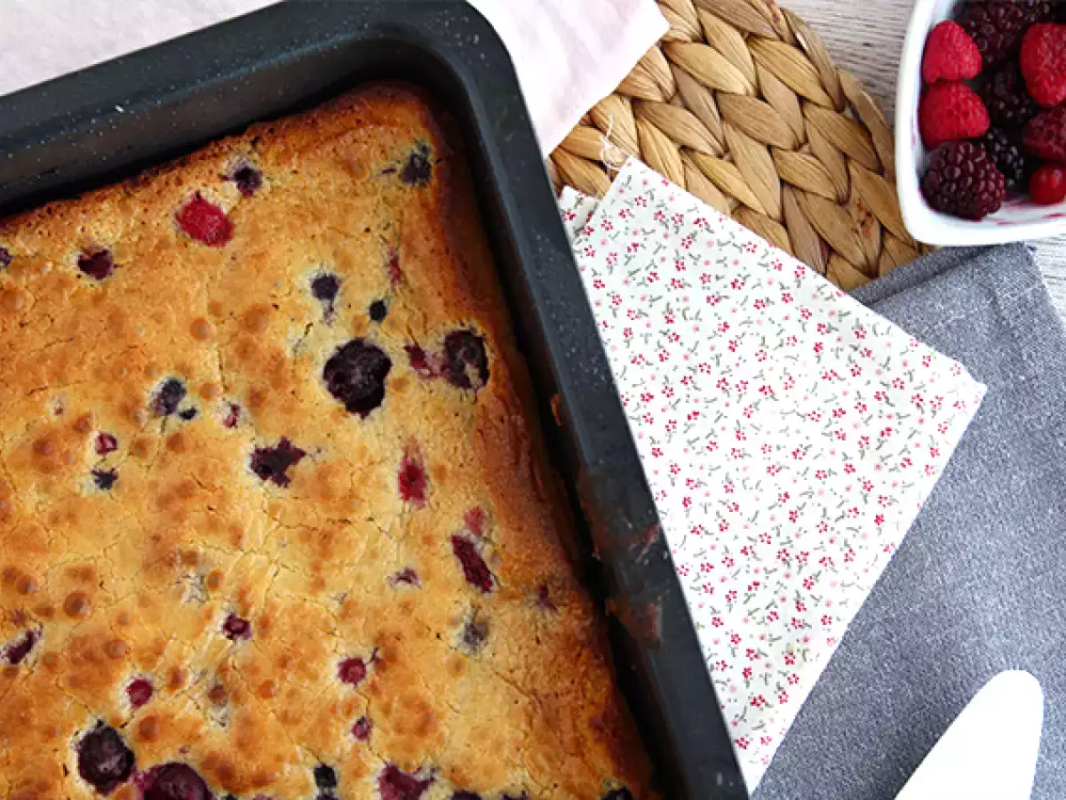 Cokelat putih dan brownies buah merah (Blondie) - foto 4