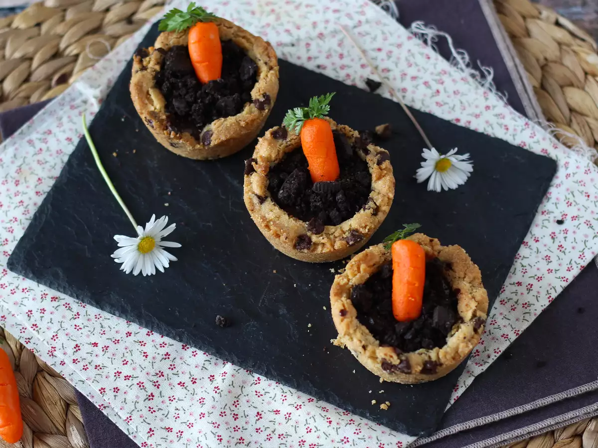 Cookies cup berisi ganache cokelat, berbentuk pot wortel mini - foto 5