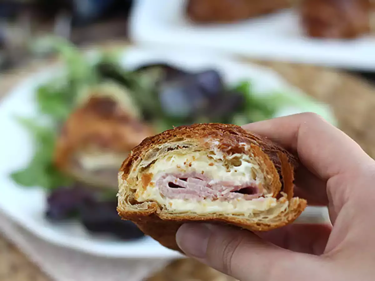 Croissant ham dan keju - foto 4