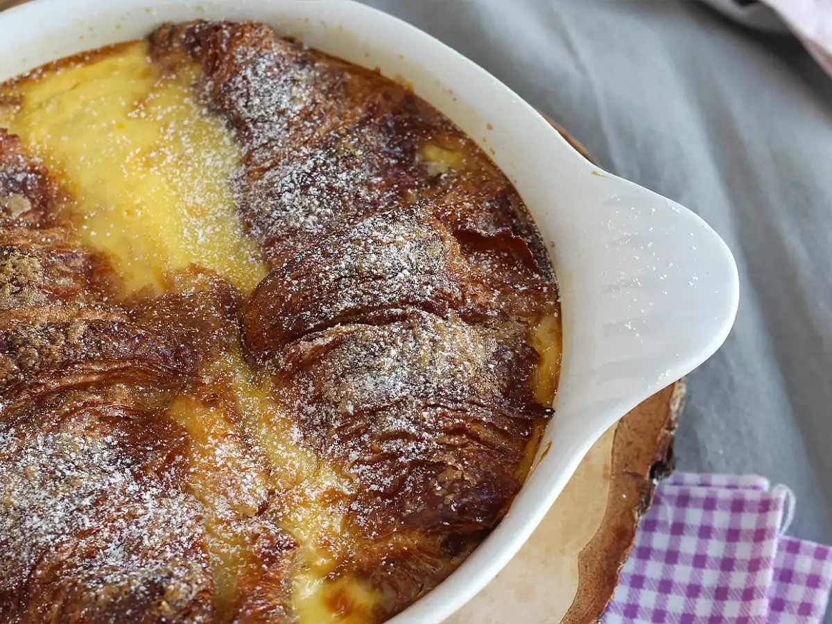 Croissant yang hilang di dalam oven - foto 2