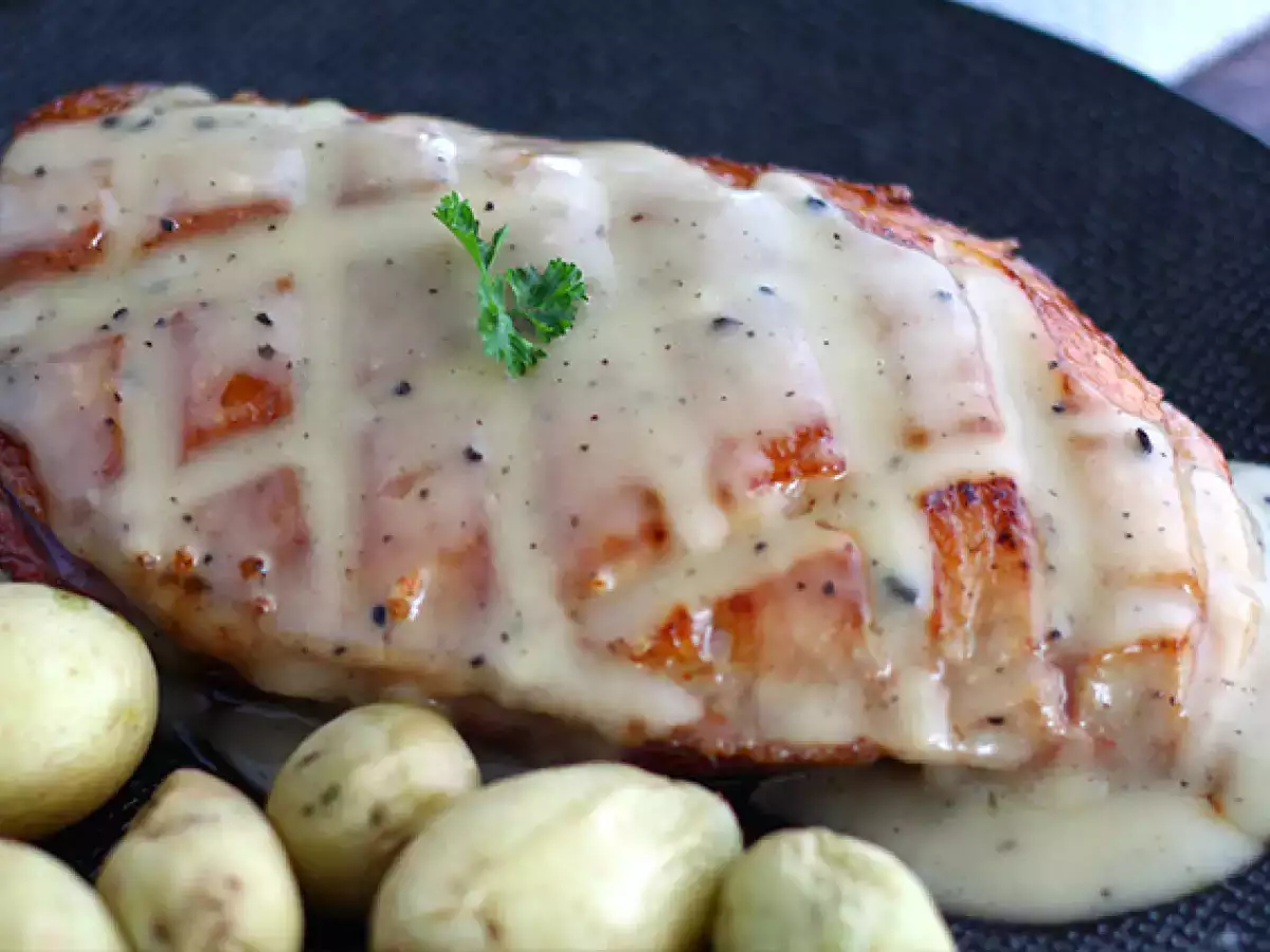 Dada bebek dengan saus truffle - foto 2