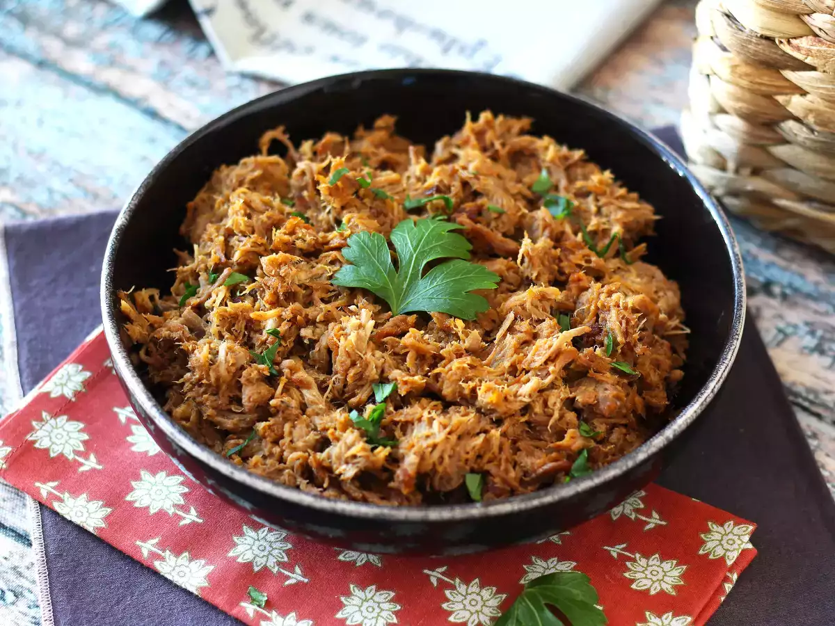 Daging babi yang ditarik di dalam Cookeo - foto 2