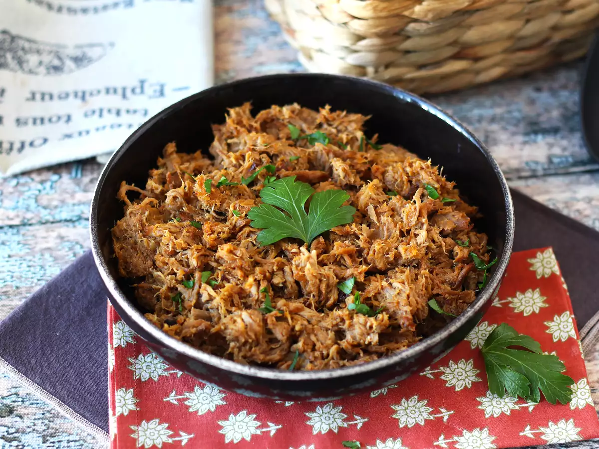 Daging babi yang ditarik di dalam Cookeo - foto 4