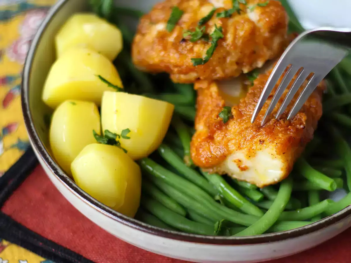 Daging punggung ikan kod dengan perasan lemon, bawang putih, dan rempah-rempah - foto 3