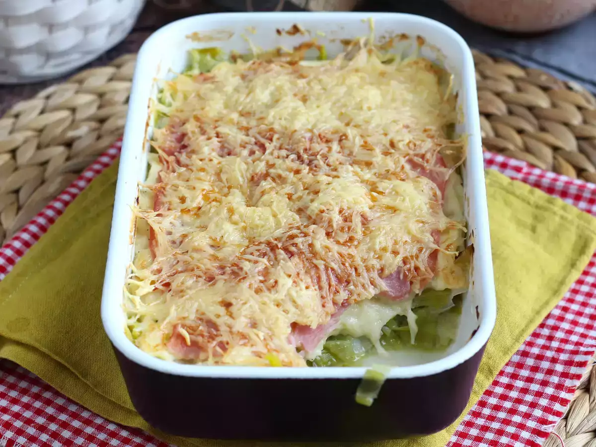 Daun Bawang Panggang Gratin dengan Ham Matang dan Keju - foto 3