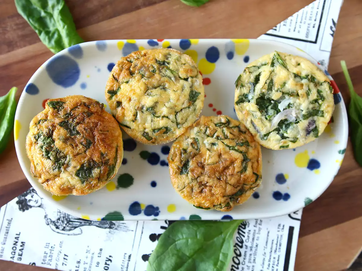 Egg bites dengan keju cottage menggunakan Air Fryer: camilan telur yang mudah dibuat dan kaya protein - foto 4
