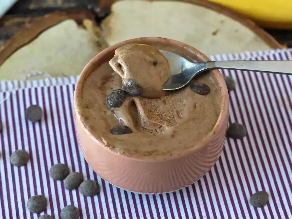 Es krim protein super whey cokelat, siap dalam 5 menit! - foto 3