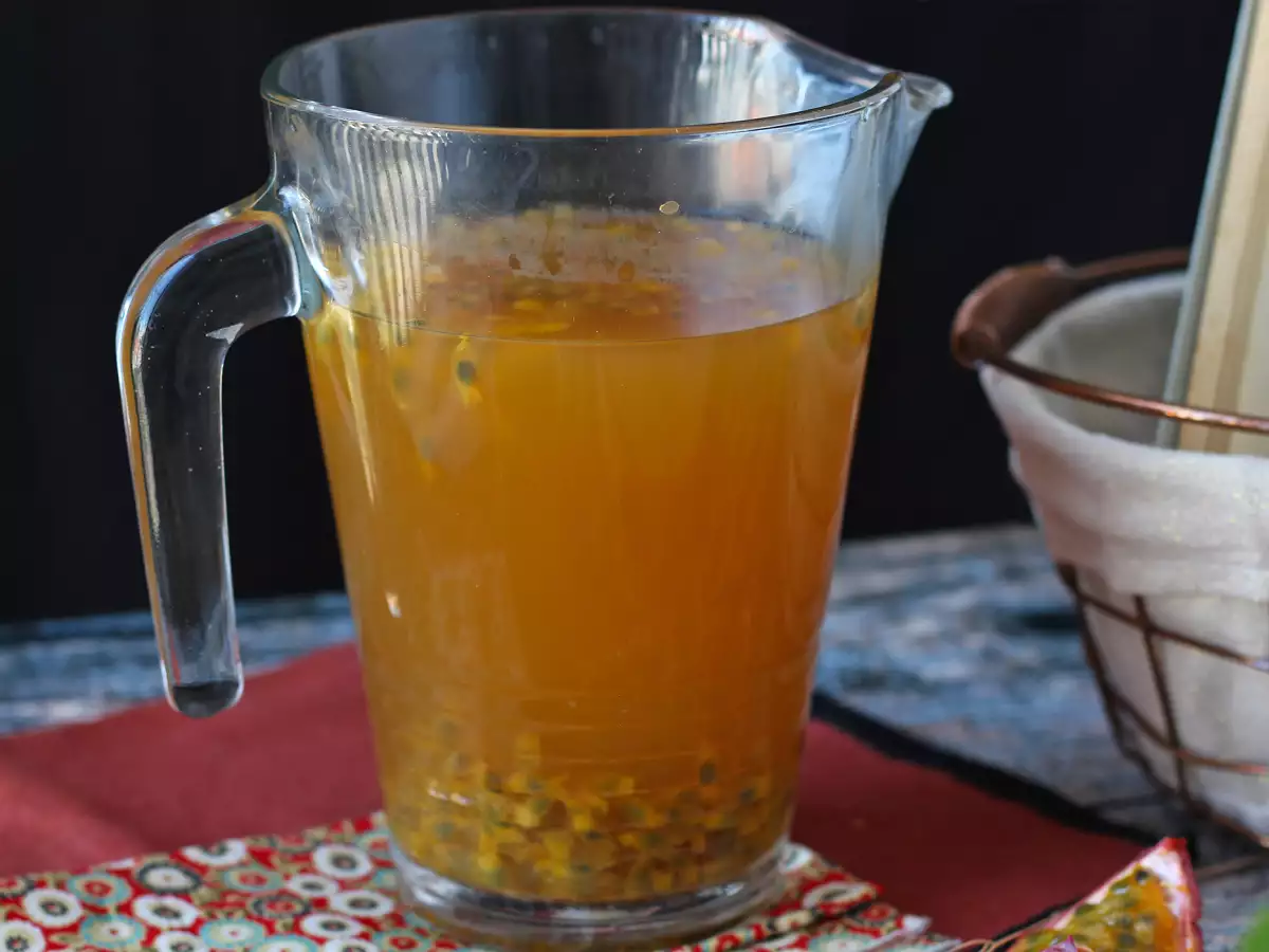 Es Teh Markisa, Minuman Segar yang Sempurna untuk Musim Panas! - foto 2