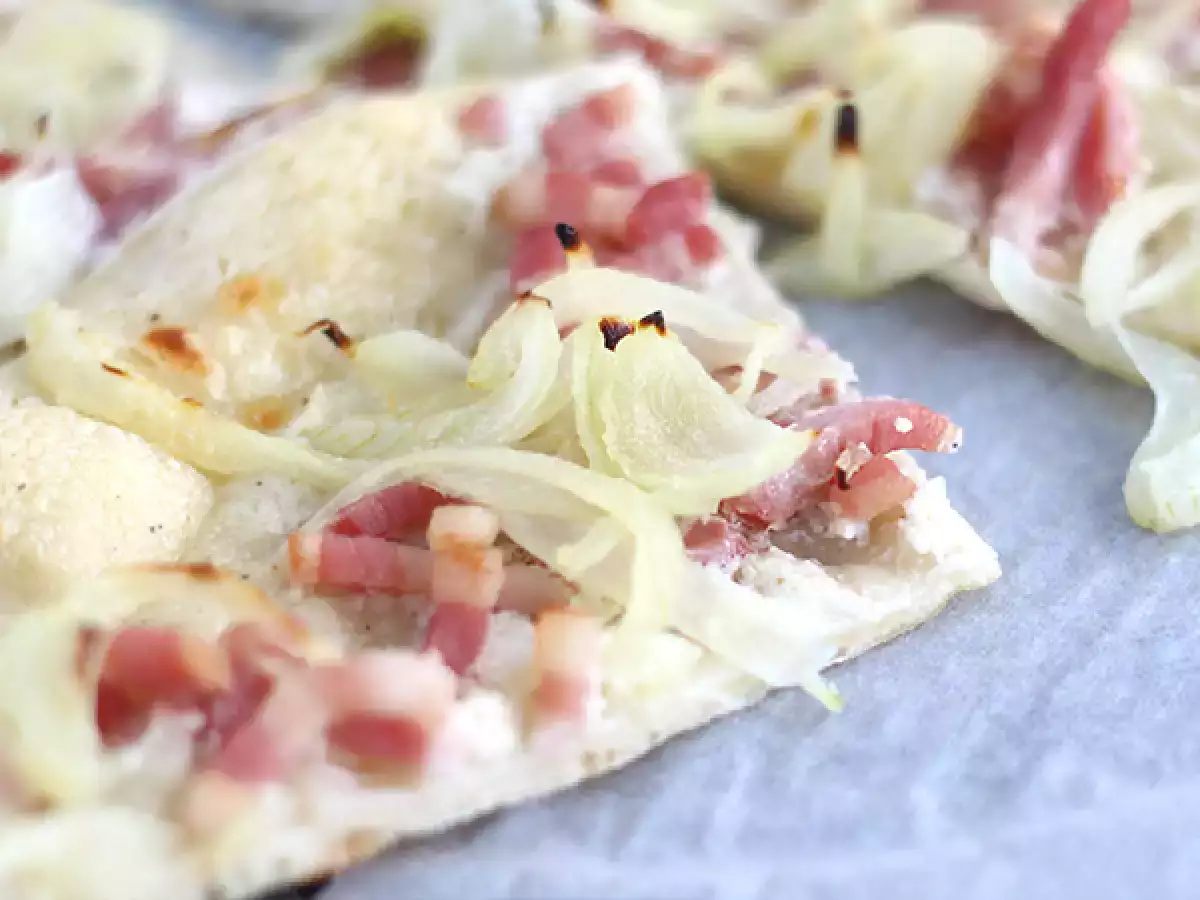 Flammekueche, kue tart flambé Alsatian - foto 3