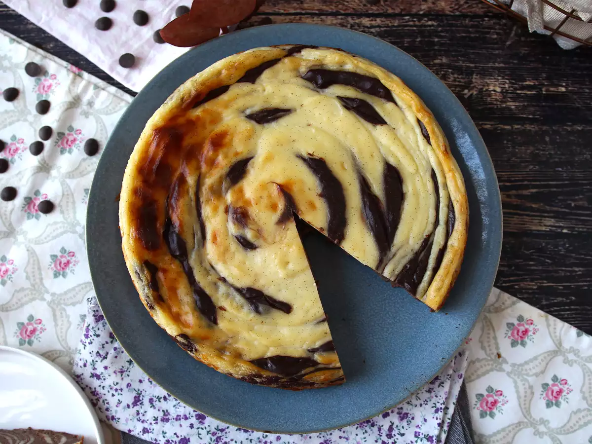 Flan marmer tanpa kulit pastry, super mudah dibuat dengan hasil yang dijamin memukau - foto 6