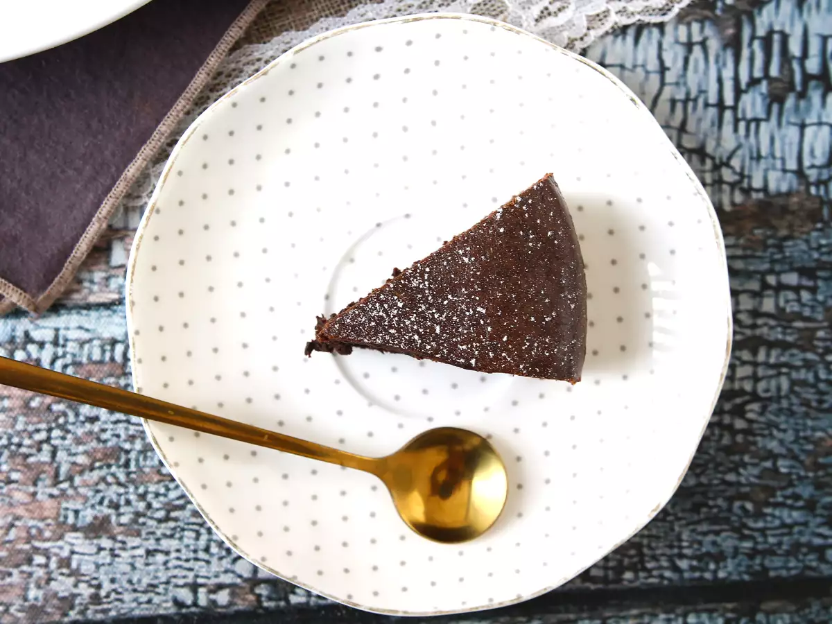Fondant cokelat berprotein: resep dengan whey yang mudah dibuat - foto 10
