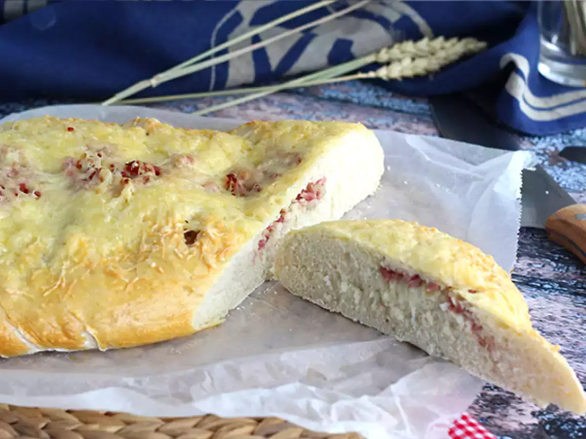 Fougasse dengan bacon dan bawang bombay - foto 2