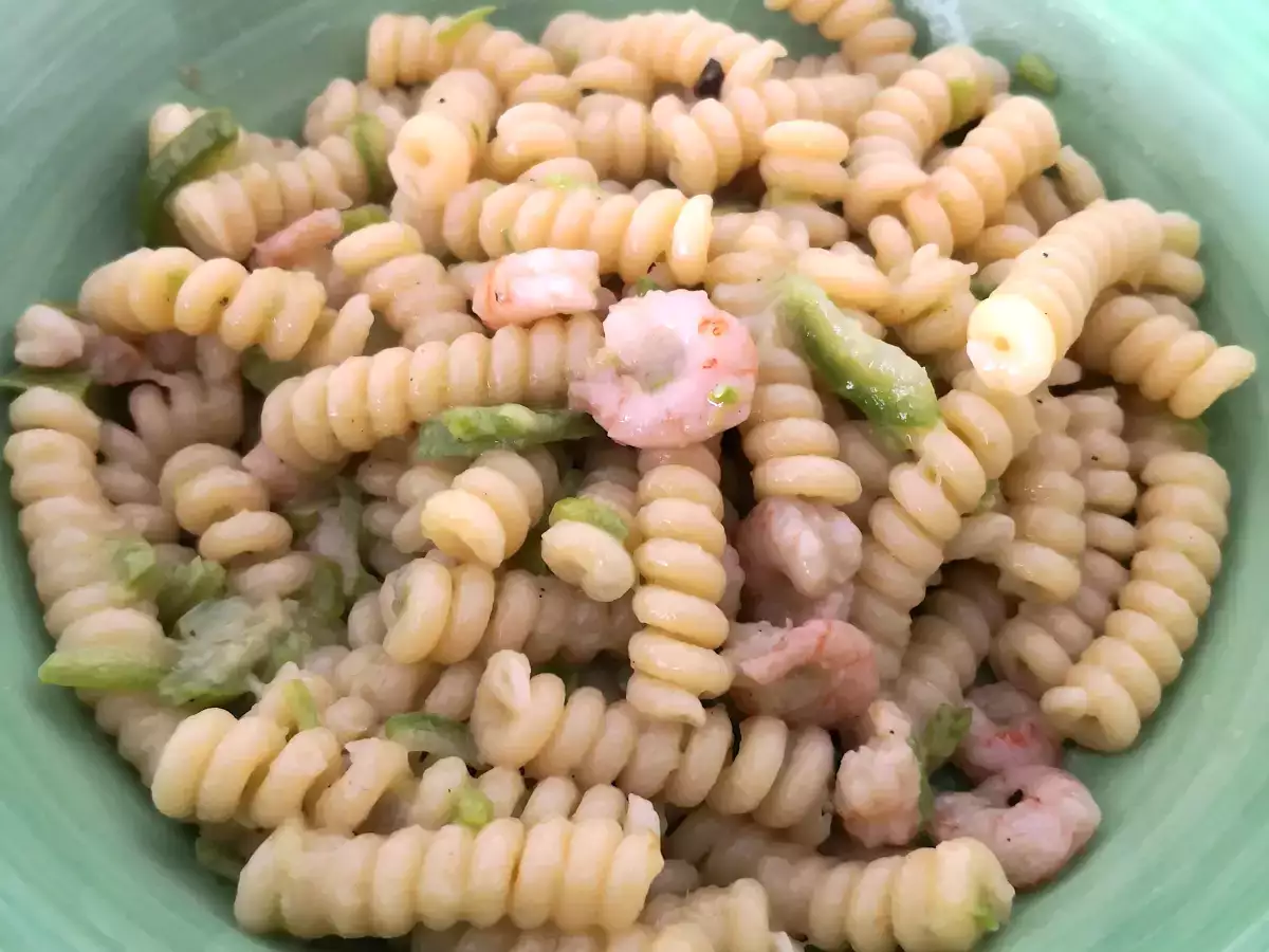 Fusilli dengan cukini, udang, dan jahe - foto 2