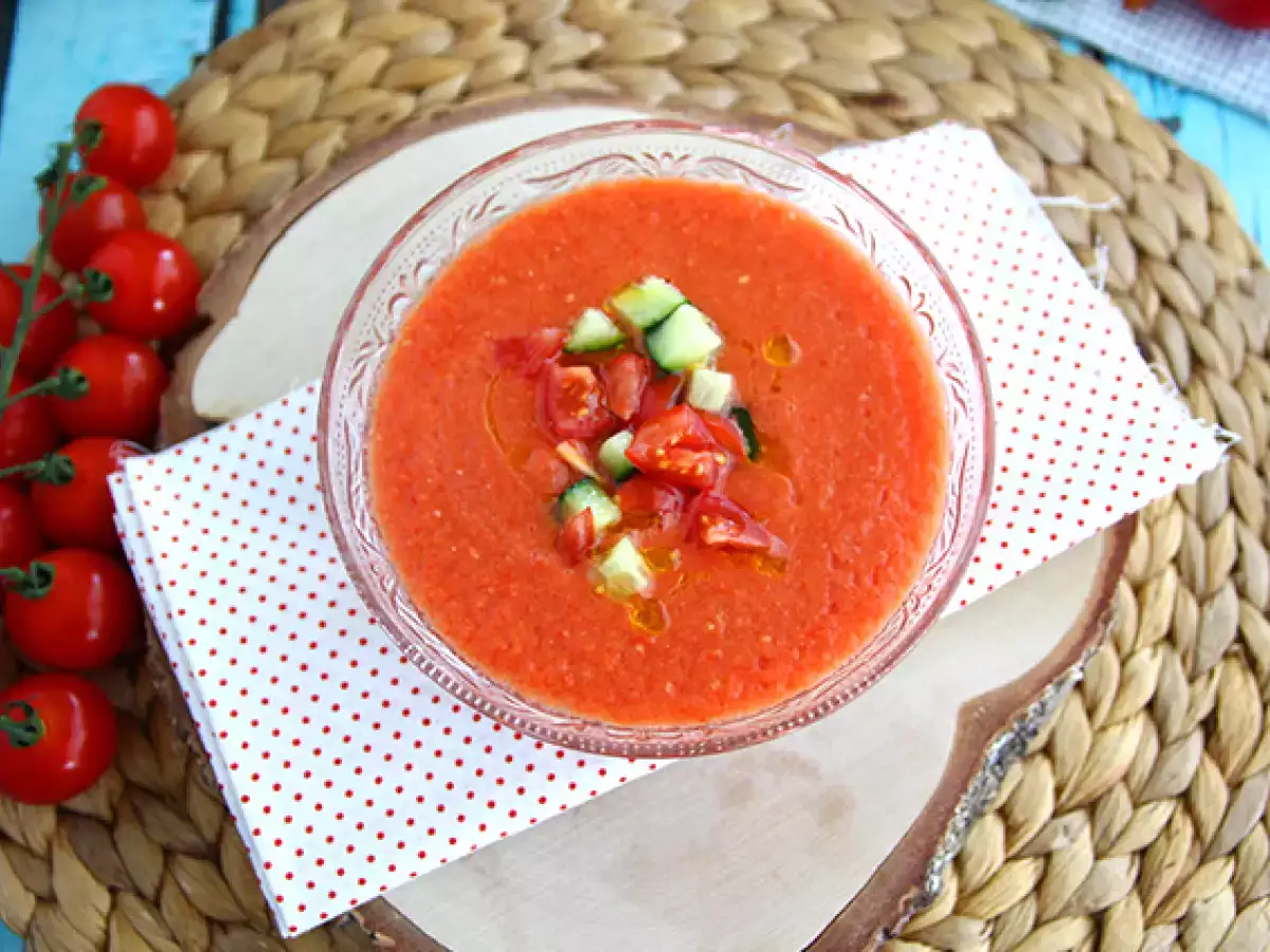 Gazpacho yang segar dan mudah - foto 2
