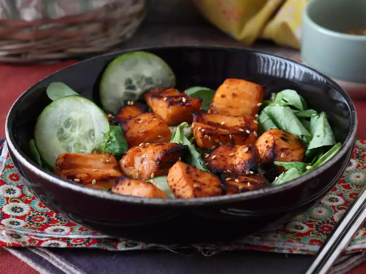 Gigitan salmon penggorengan udara dengan bumbu Asia - foto 5