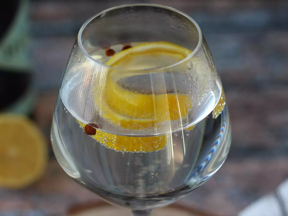 Gin dan tonik, koktail klasik untuk aperitif! - foto 4