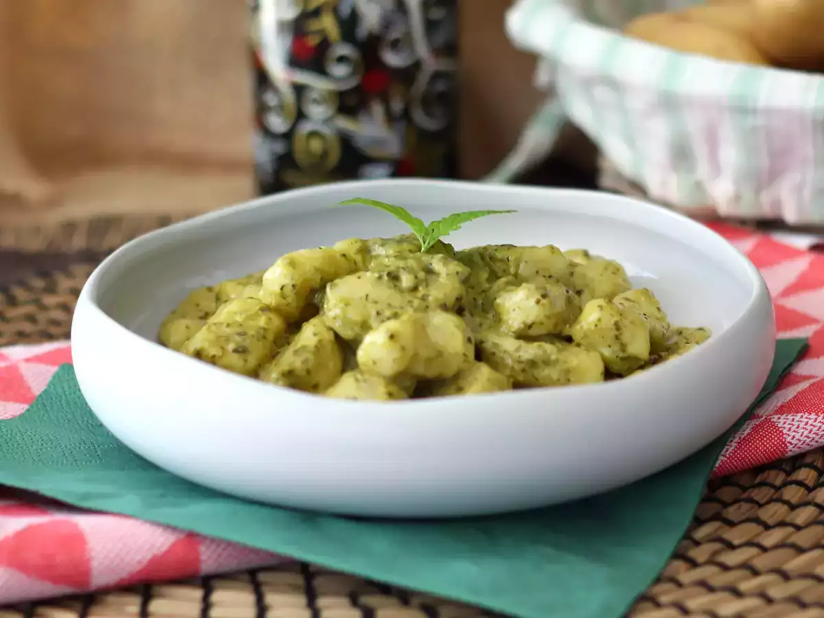 Gnocchi kentang buatan sendiri dengan pesto - foto 4