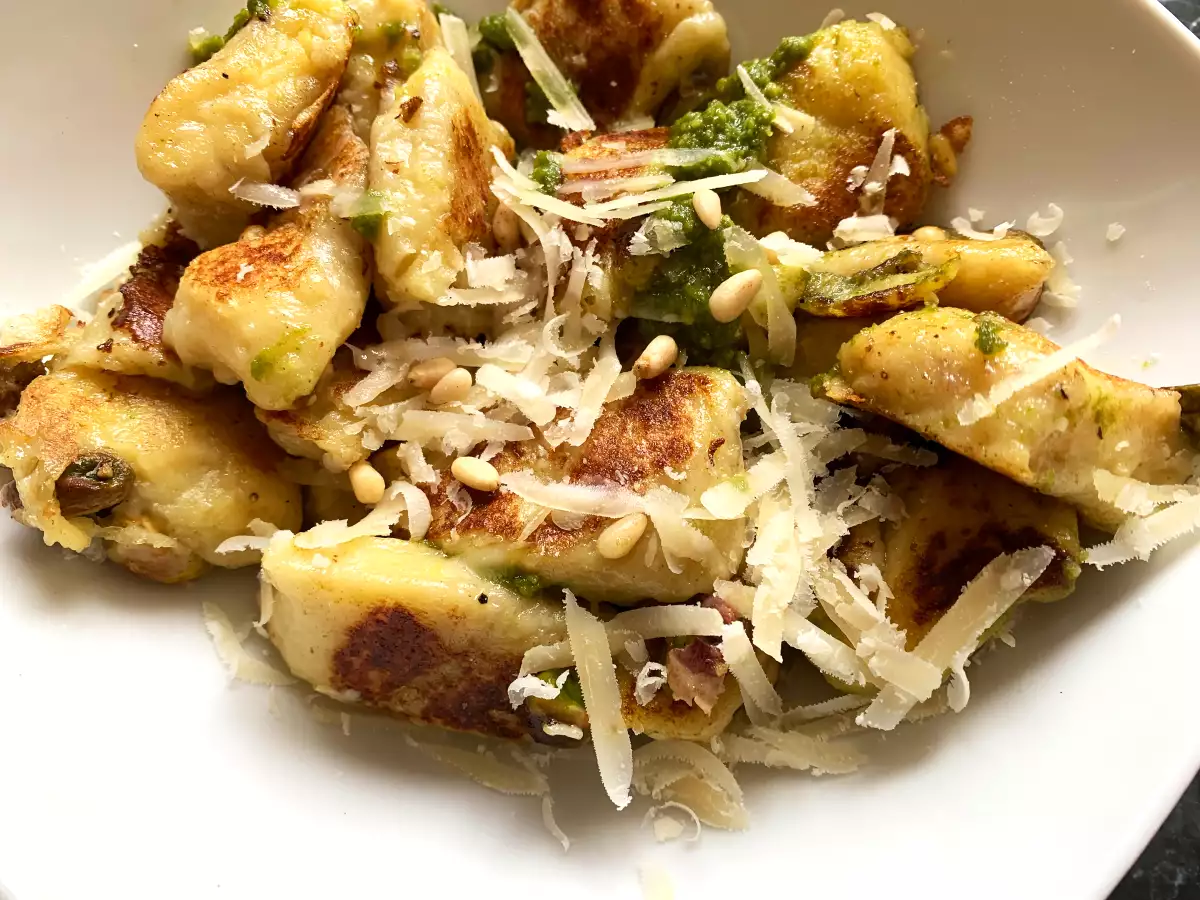 Gnocchi-mozza dengan pesto hijau - foto 3