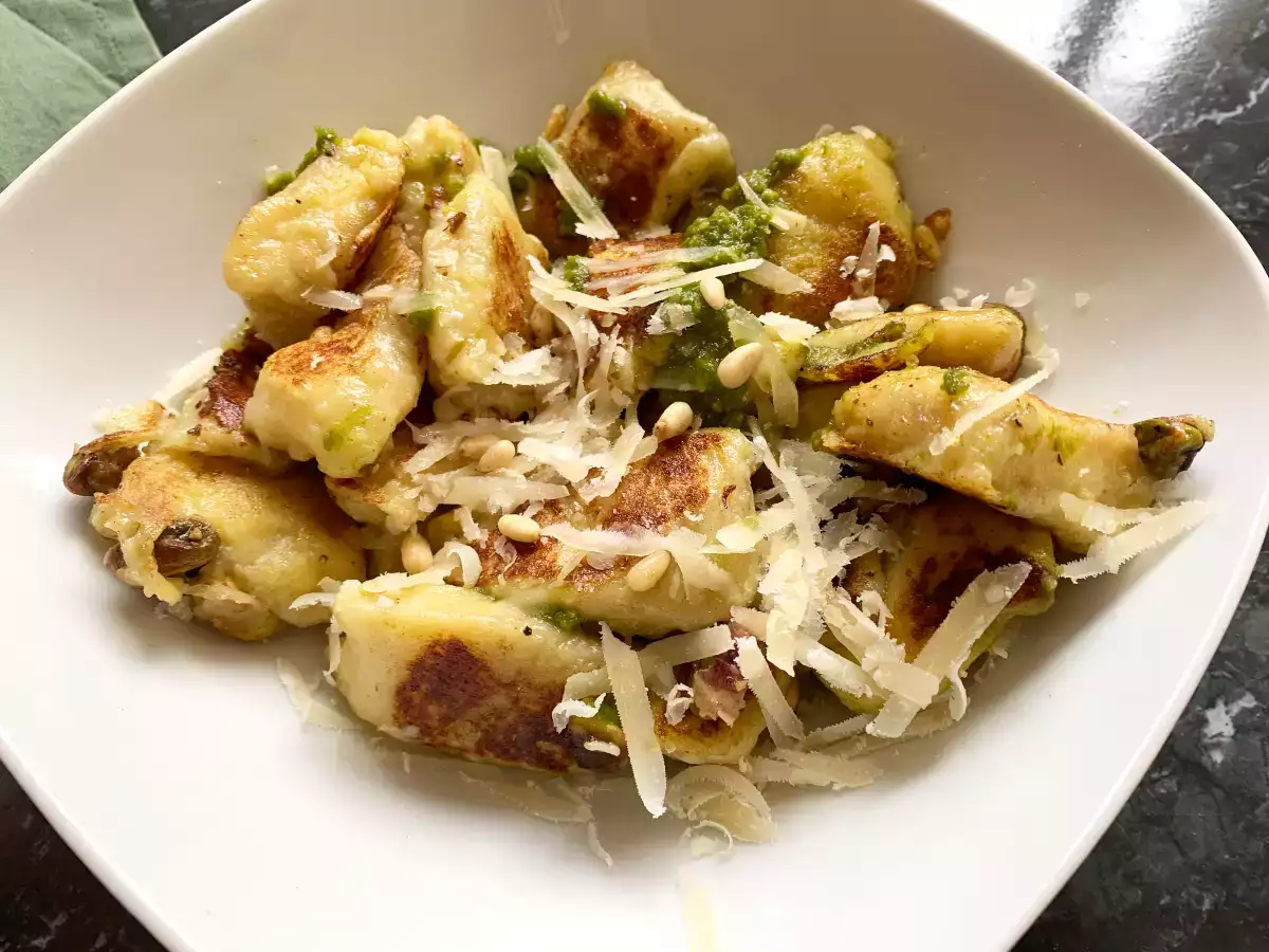 Gnocchi Mozzarella dengan Pesto Hijau - foto 2