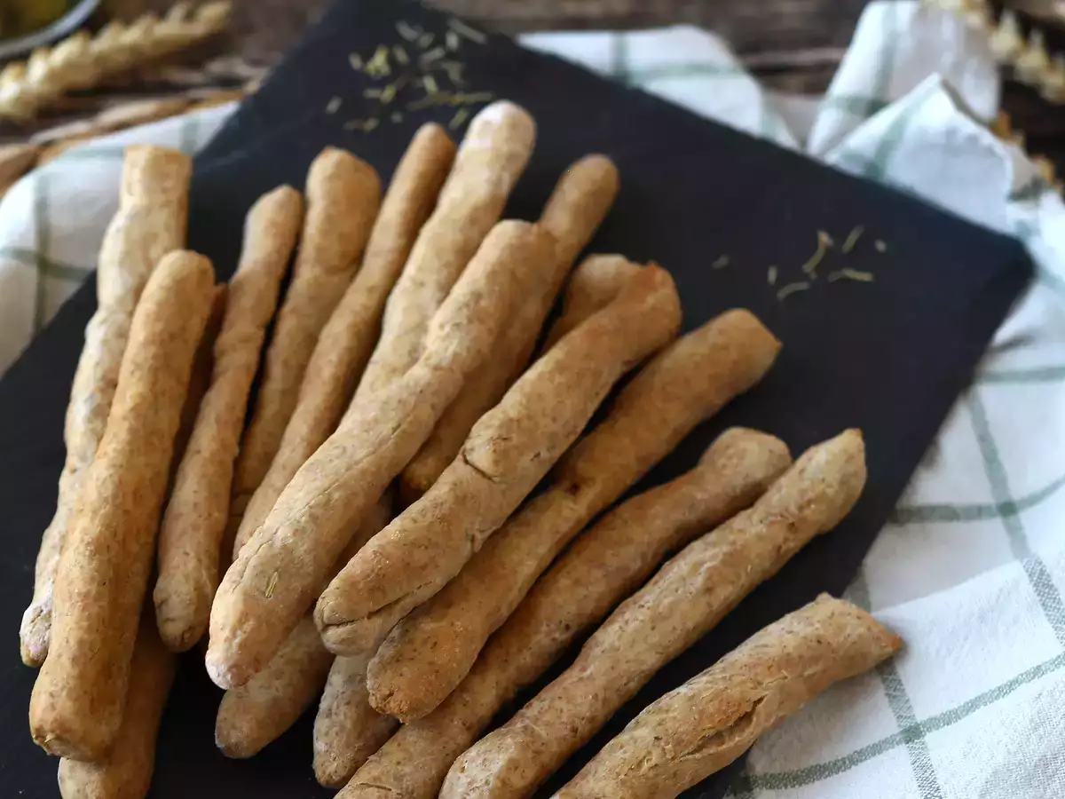 Gressin herba buatan sendiri: mudah dibuat dan sangat renyah! - foto 2