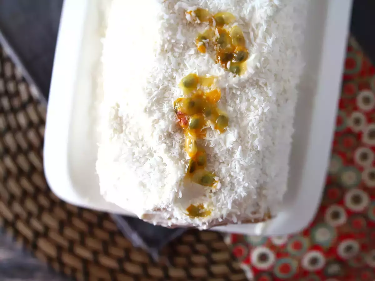 Gulungan markisa kelapa, sempurna sebagai batang kayu Yule - foto 2