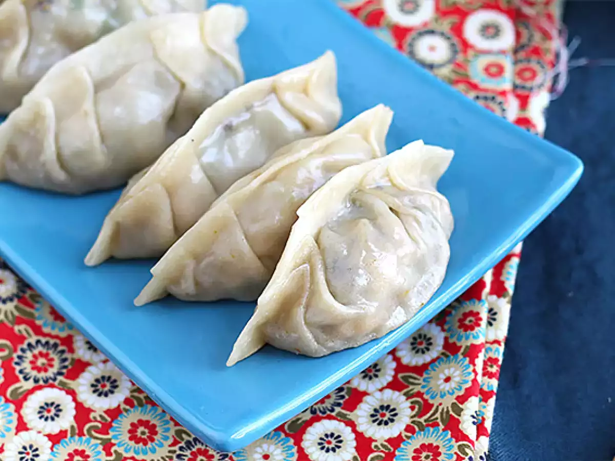 Gyozas dengan ayam, wortel, dan jamur - foto 7