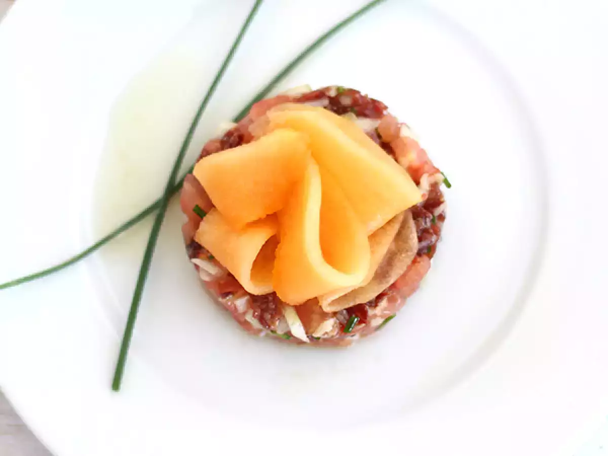 Ham, melon, dan tomat tartare - foto 2