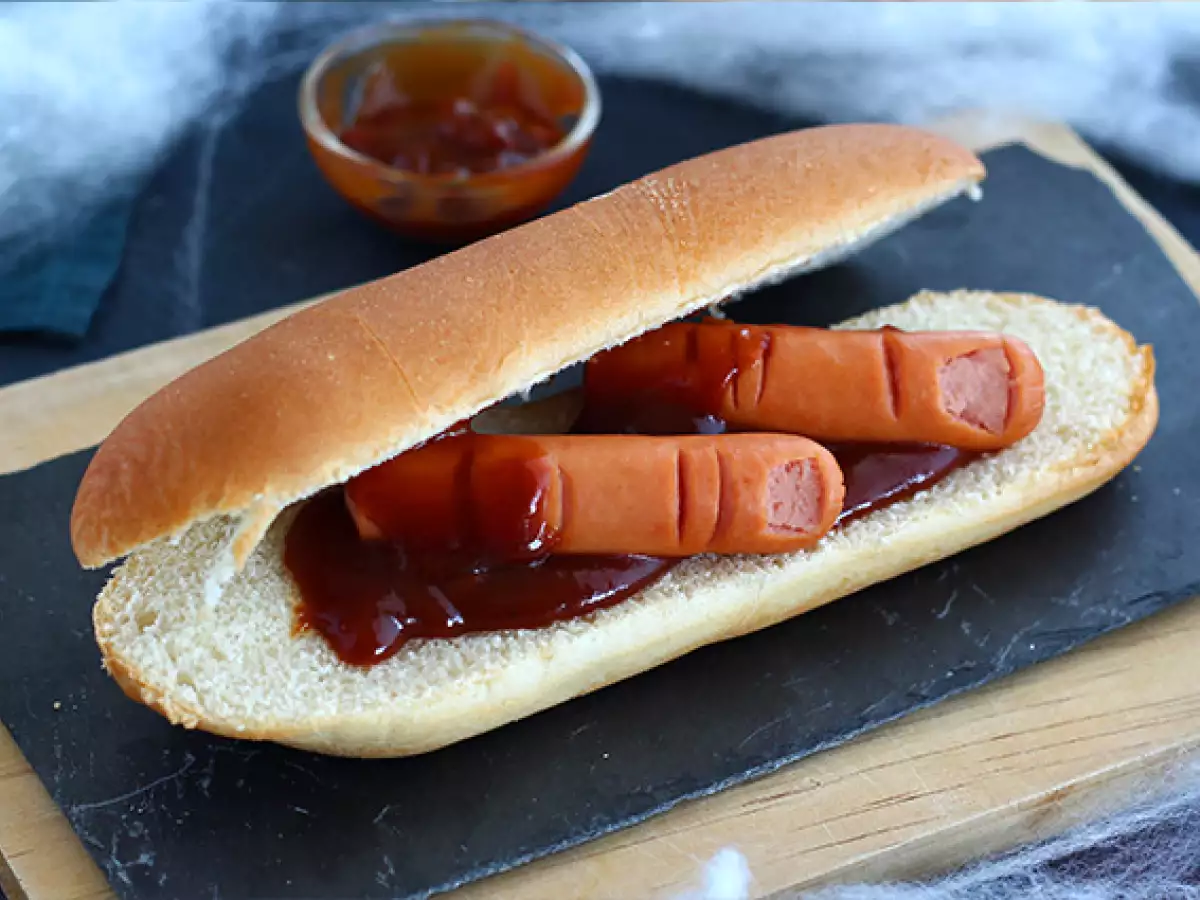 Hot dog jari berdarah untuk Halloween - foto 3