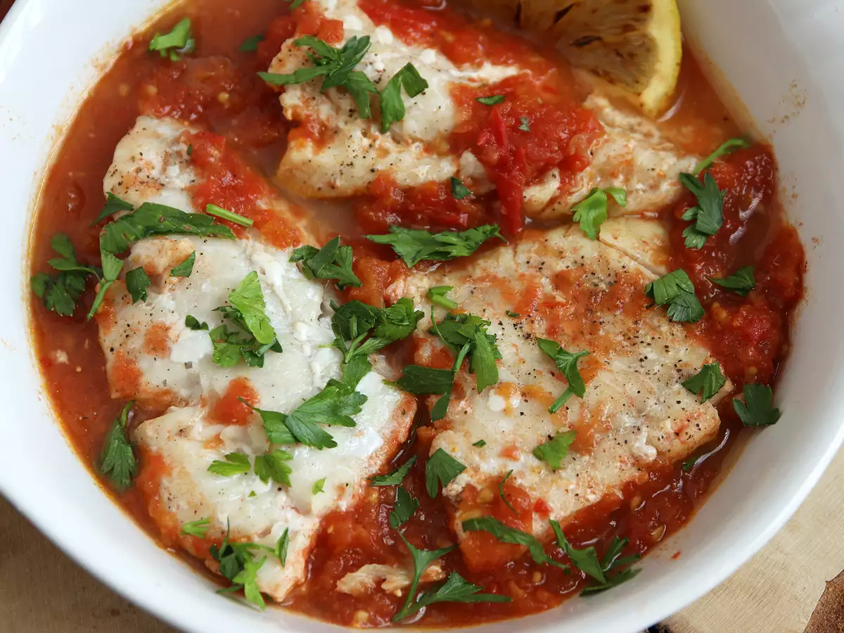 Ikan saithe dengan tomat dan lemon (resep sehat dan mudah!) - foto 4