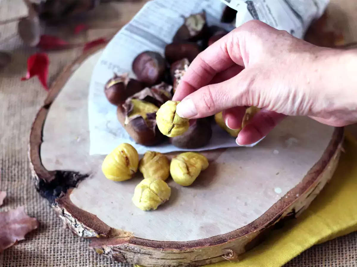 Kacang chestnut yang dipanggang dalam penggorengan udara - foto 2