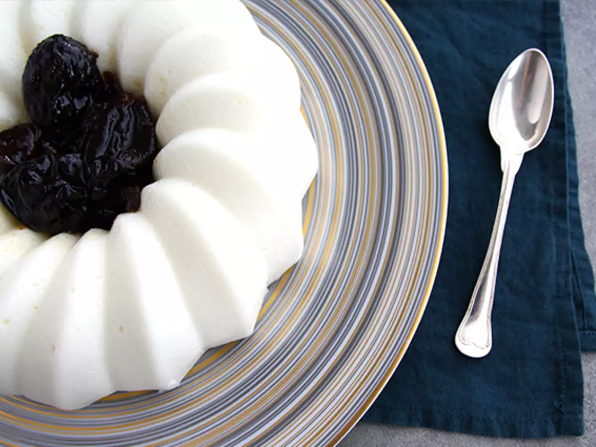 Kelapa palungan blanc dan coulis pangkas - foto 6