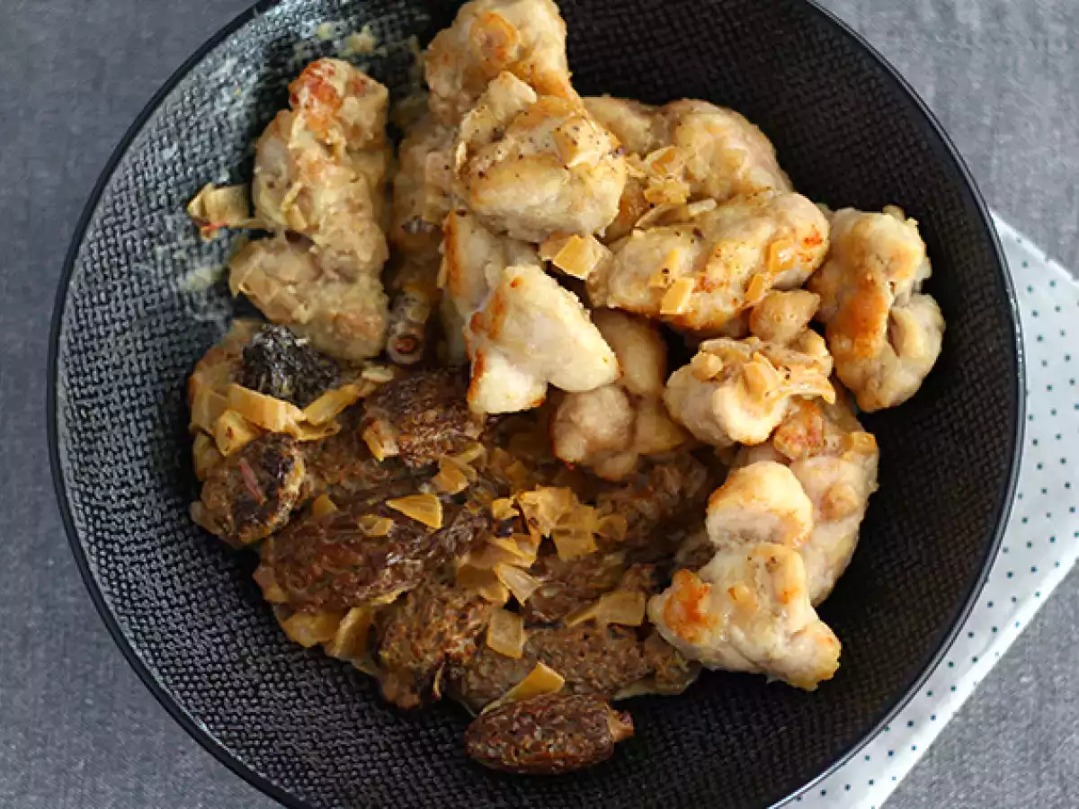 Kelenjar Timus Sapi Muda dengan Jamur Morel - foto 2