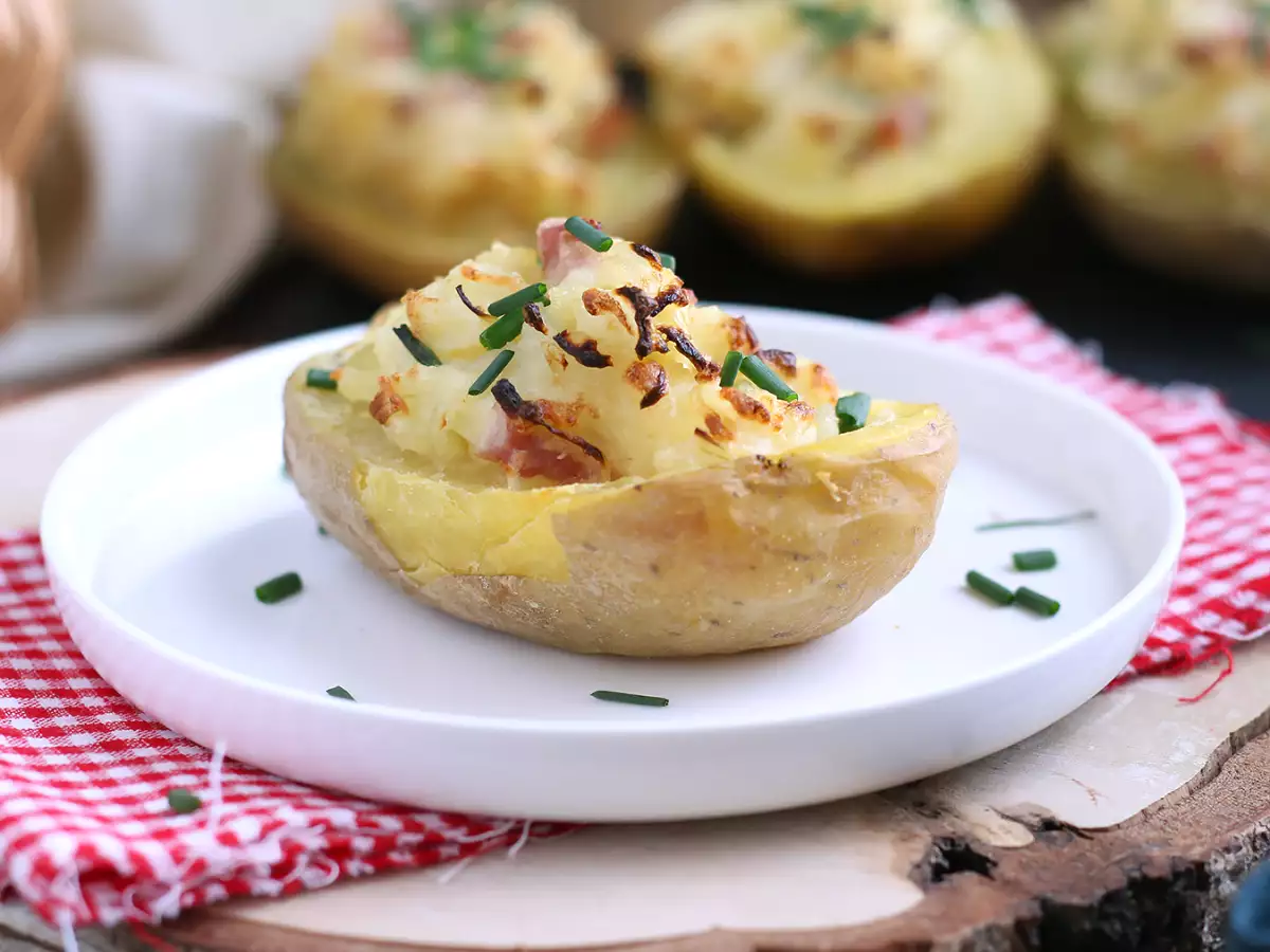 Kentang panggang isi bacon dan keju - foto 3