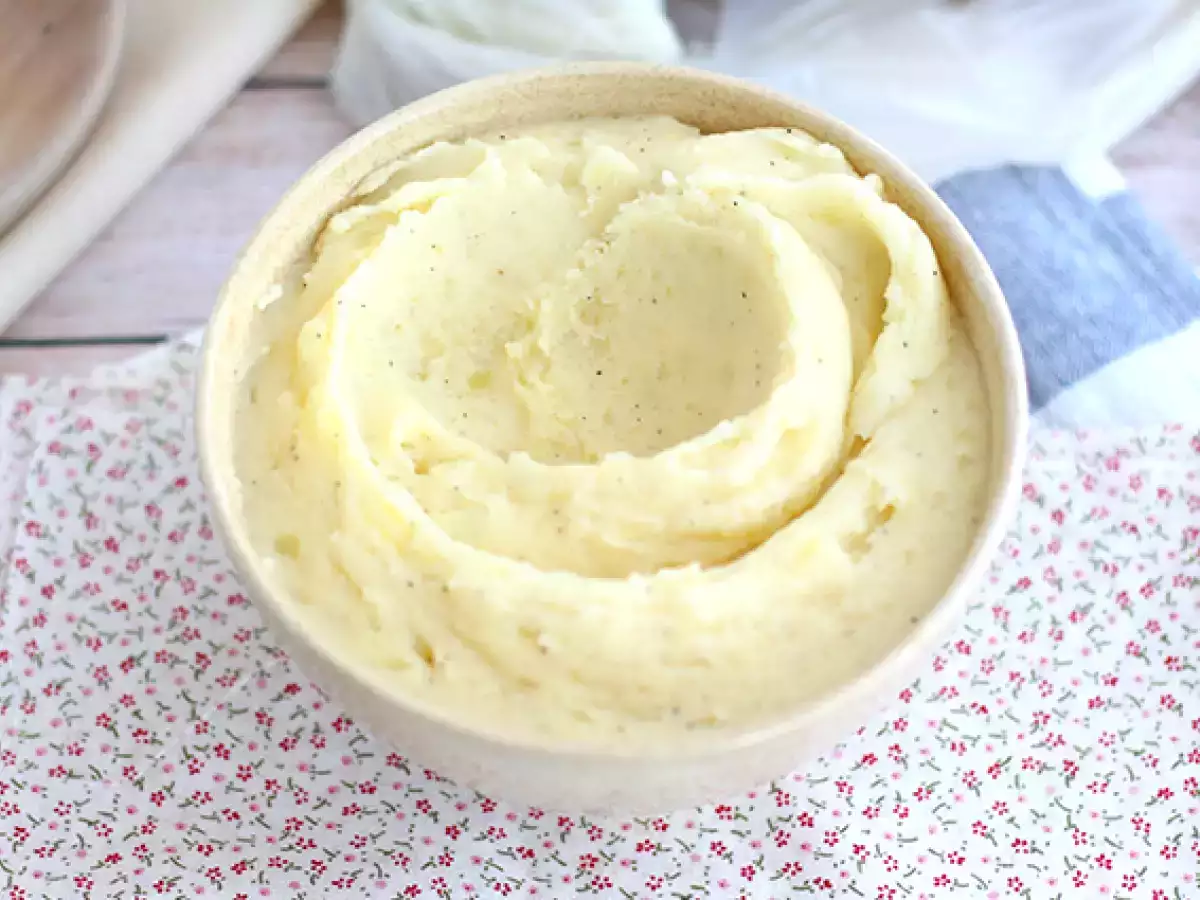 Kentang tumbuk buatan sendiri yang sederhana - foto 2