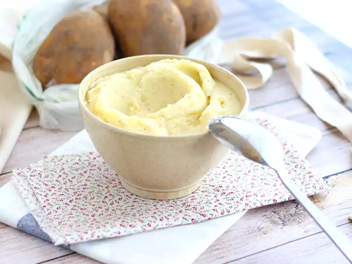 Kentang tumbuk buatan sendiri yang sederhana - foto 4