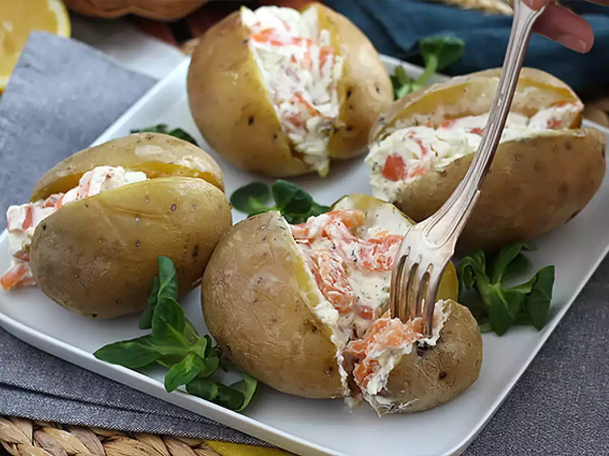 Kentang yang diisi dengan salmon asap dan fromage frais - foto 5