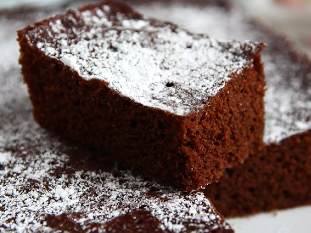Kue bolu cokelat microwave dalam 5 menit - foto 4
