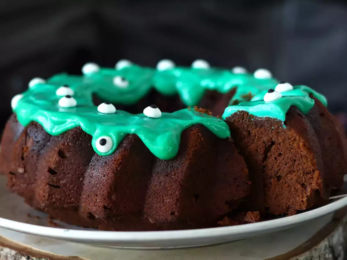 Kue Bundt Halloween, kue bundt cokelat yang menggiurkan - foto 3