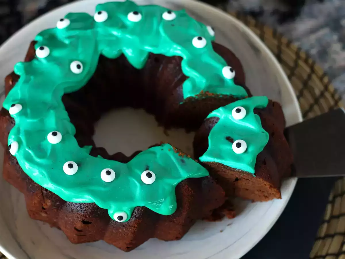 Kue Bundt Halloween, kue bundt cokelat yang menggiurkan - foto 5