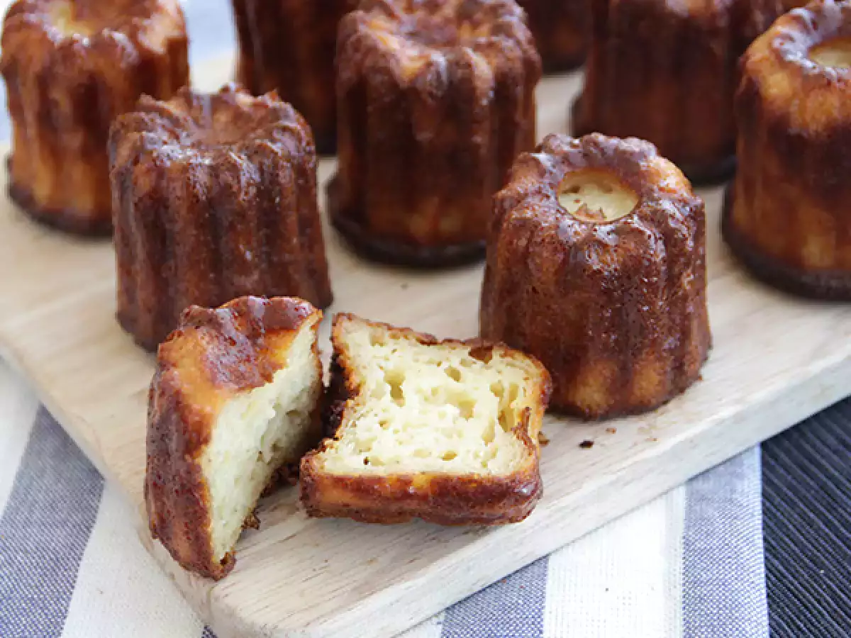 Kue Canelé Khas Bordeaux