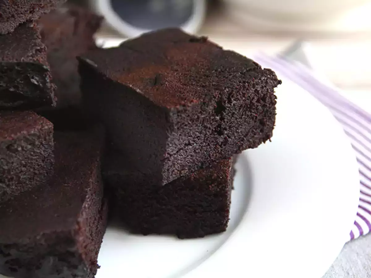 Kue cokelat tanpa telur, tanpa dipanggang, tanpa laktosa, tanpa oven - foto 3