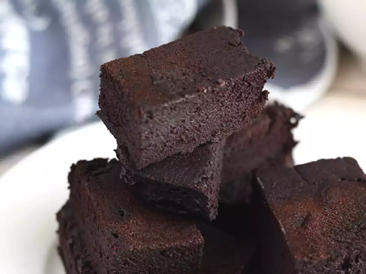 Kue cokelat tanpa telur, tanpa dipanggang, tanpa laktosa, tanpa oven - foto 4