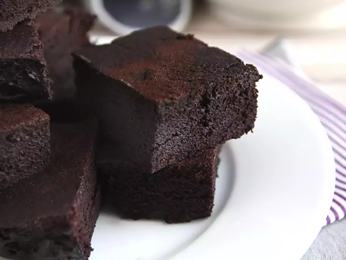 Kue Cokelat Tanpa Telur, Tanpa Oven, dan Tanpa Laktosa - foto 3