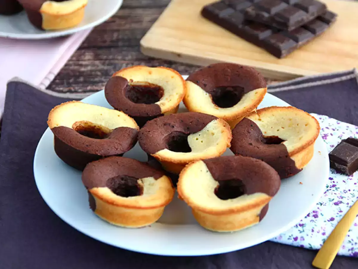 Kue dua rasa cokelat/vanila dengan bagian tengah cokelat - foto 3