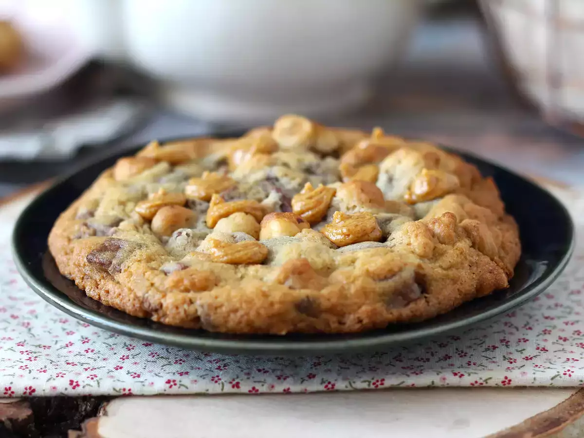 Kue hazelnut, cokelat susu, dan praline XXL - foto 6